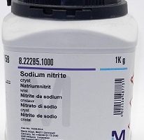 نیتریت سدیم Sodium nitrite